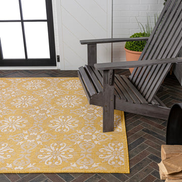 Amora Traditional Mediterranean Tile Design Indoor/Outdoor Area Rug